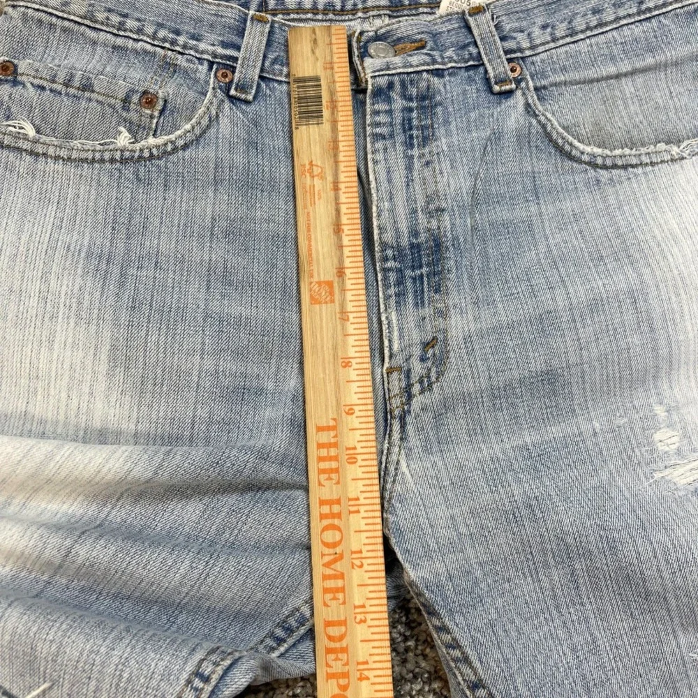 Vintage Levi's 505 Men's 33x33 Jeans Regular Fit Straight Light Wash Distressed‎